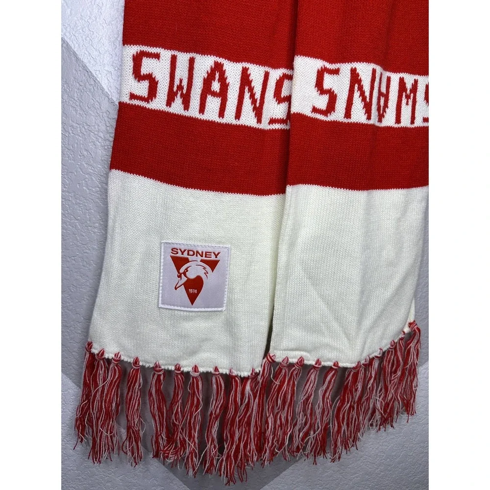 Sekem Sydney Swans AFL Knit Scarf Red White Fringe Football Supporter Banner